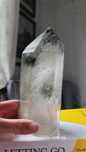 將影片載入圖庫檢視器並播放，Garden Quartz / Lodolite Green Phantom Tower - 1.1kg #173
