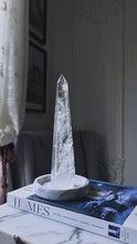 將影片載入圖庫檢視器並播放，Clear Quartz Tower - 601g #378
