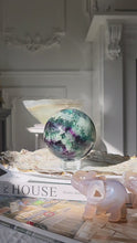 비디오를 갤러리 뷰어 Large Snowflake Rainbow Fluorite Sphere - 2kg #97에 로드 및 재생
