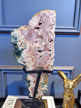 將圖片載入圖庫檢視器 Pink Amethyst Slab on stand - 3.4kg #7
