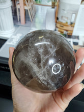 Cargar imagen en el visor de la galería, Asterism Black Quartz Sphere - 895g #11
