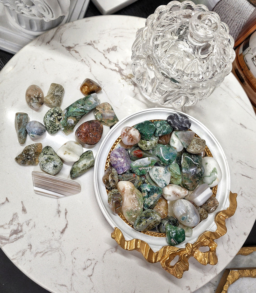 Moss Agate Tumbled Stones Pack