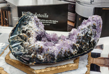 Cargar imagen en el visor de la galería, Amethyst Flower Agate Cluster #3
