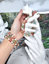 Cargar imagen en el visor de la galería, Green &amp; Carnelian Flower Agate Bracelet
