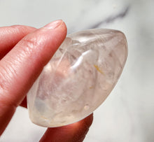 이미지를 갤러리 뷰어에 로드 , Clear Quartz Heart ( Pick your own heart )
