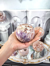 画像をギャラリービューアに読み込む, Amethyst Flower Agate Sphere - 618g #W1
