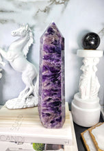 將圖片載入圖庫檢視器 Chevron Amethyst Tower - Large 2.89kg
