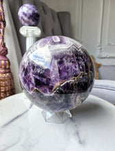 將圖片載入圖庫檢視器 Extra Large Chevron Amethyst Sphere - 6.48 kg
