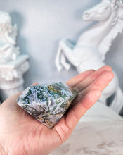 Load image into Gallery viewer, Moss Agate Diamond #44
