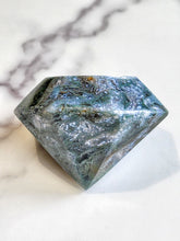 Load image into Gallery viewer, Moss Agate Diamond #55
