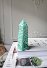 將圖片載入圖庫檢視器 Amazonite Tower #3
