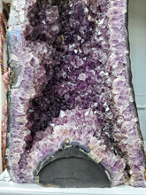 將圖片載入圖庫檢視器 Large Amethyst Cave - Extra Quality 19.11kg
