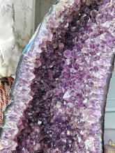 將圖片載入圖庫檢視器 Large Amethyst Cave - Extra Quality 19.11kg
