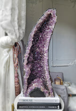 將圖片載入圖庫檢視器 Large Amethyst Cave - Extra Quality 19.11kg
