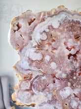 將圖片載入圖庫檢視器 Large Pink Amethyst Slab on Black Stand - 5.65kg #57
