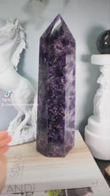 將影片載入圖庫檢視器並播放，Chevron Amethyst Tower - Large 2.89kg
