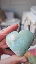 Load and play video in Gallery viewer, Sakura Green Flower Agate Heart #5
