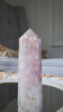 將影片載入圖庫檢視器並播放，Pink Amethyst Flower Agate Tower - 227g #17
