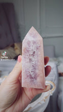 비디오를 갤러리 뷰어 Pink Amethyst Tower - small 260g #16에 로드 및 재생
